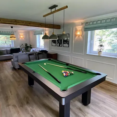 Siedlisko Pod Kasztanem Holiday home *
