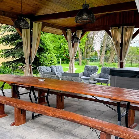 Siedlisko Pod Kasztanem Holiday home Garwolin